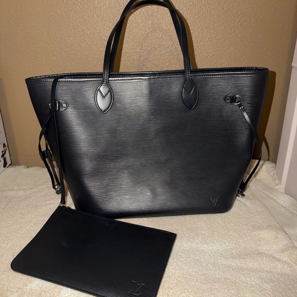 Louis Vuitton Black Epi Neverfull Shoulder Bag